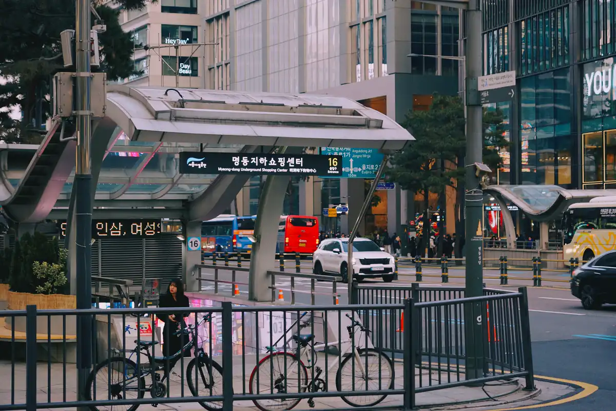 What to Know Before Taking the Korean Subway for the First Time