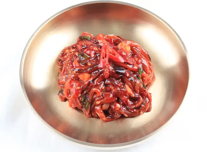 The way jeotguk is used changes the feel of kimchi